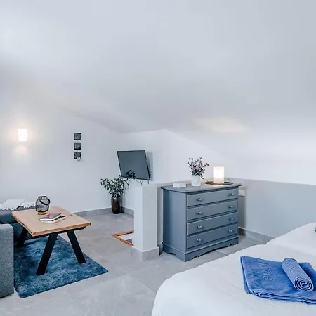 La Pedrera Ii By Interhome Apartment